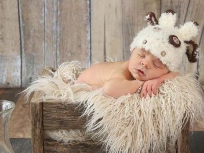 Μωρό ενός μηνός: Όλα όσα πρέπει να γνωρίζετε