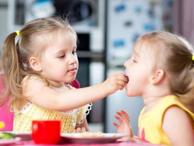 Πότε το παιδί τρώει ενώ δεν πεινάει;