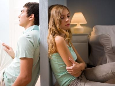 Ένα συγκινητικό γράμμα: «Αγαπημένε μου σύζυγε, συγνώμη που δεν είμαι πια εκείνη που παντρεύτηκες»
