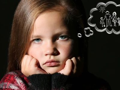 Δεύτερος γάμος του γονιού: Μην προκαλείτε δίλημμα αφοσίωσης στο παιδί