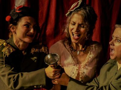 Παιδική παράσταση για παιδιά: Τα καινούρια ρούχα του Αυτοκράτορα στο Beverley