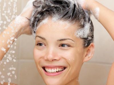 Δροσιστικό σαμπουάν για απαράμιλλη φρεσκάδα και αναζωογόνηση: Το τέλειο δώρο για μαμάδες