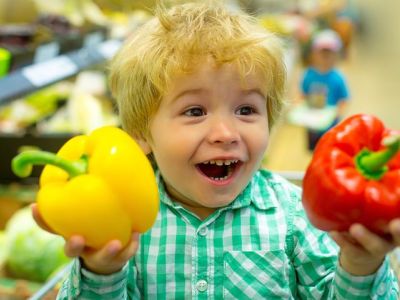 Παιδί & υγιεινές τροφές: Πώς θα το κάνετε να τις αγαπήσει