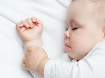 Ύπνος και παιδί: Οι πέντε πιο συχνοί μύθοι