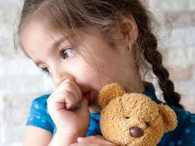 Πότε το παιδί θα πρέπει να σταματήσει το πιπίλισμα του δαχτύλου του;