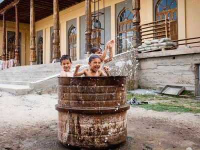 Δεκαπέντε μαγευτικές φωτογραφίες παιδιών, απ’ όλο τον κόσμο, την ώρα που παίζουν (pics)