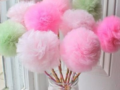 Φτιάξτε υπέροχα ραβδάκια για τις απόκριες ή το παιδικό πάρτυ από τούλι