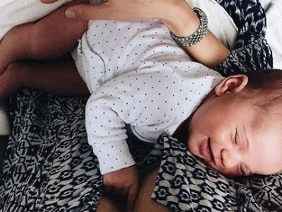 Ποια είναι η πρώτη έκφραση αγάπης που βιώνει ένα νεογέννητο;