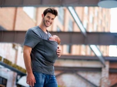 Το τέλειο δώρο για τους νέους μπαμπάδες είναι αυτό το T-shirt (video)