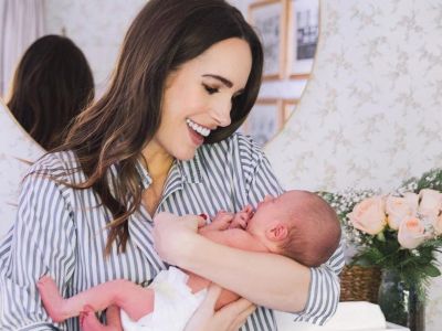 Μία διάσημη fashion blogger μας δείχνει πώς διακόσμησε το βρεφικό δωμάτιο της κόρης της