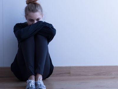 Κατάθλιψη, άγχος, κρίσεις πανικού: Αυξάνονται οι ψυχικές ασθένειες στους νέους