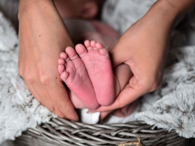 Μόλις γέννησα και ναι, δεν θέλω καμιά επίσκεψη