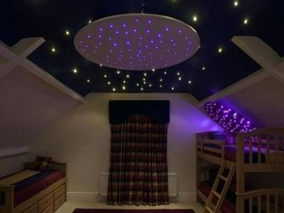 Διακοσμήστε το παιδικό δωμάτιο με φωσφορούχα αστέρια - Τα παιδιά θα ξετρελαθούν