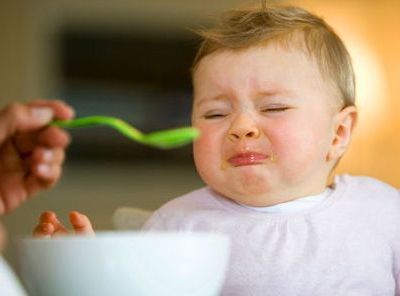 Μωρό δύσκολο στο φαγητό: Πώς να το χειριστείτε