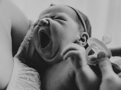 «Όταν τα μωράκια χασμουριούνται» - Ένα υπέροχο φωτογραφικό άλμπουμ