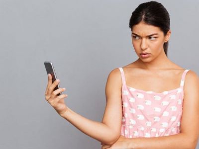 Κυνηγώντας like και smilies στα μέσα κοινωνικής δικτύωσης, τα παιδιά νιώθουν δυστυχισμένα