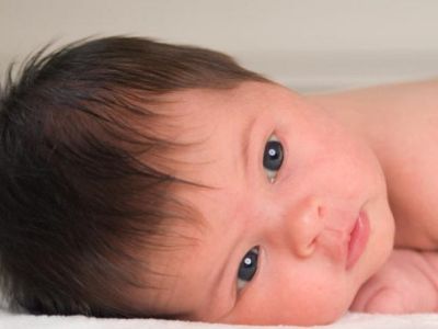 Τι χρώμα μαλλιών θα έχει το μωρό;