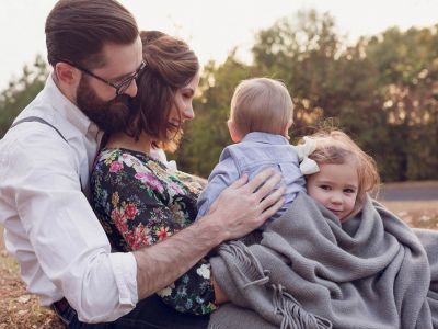 Πέντε πράγματα που θα σας διδάξουν οι πρώτοι 6 μήνες της μητρότητας για τις σχέσεις