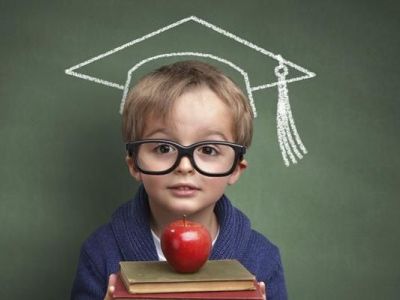 Εφτά tips για να μεγαλώσετε ένα έξυπνο παιδί