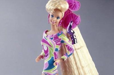 Πόσες από εσάς θυμούνται την κούκλα Barbie Totally Hair 90s;