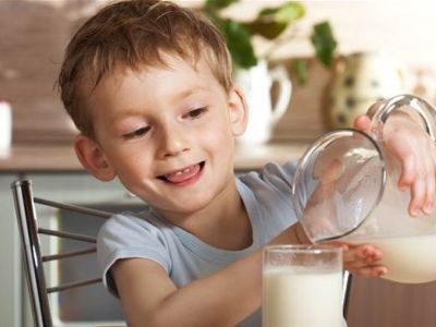 Το γάλα και τα γαλακτοκομικά προϊόντα παχαίνουν τα παιδιά;