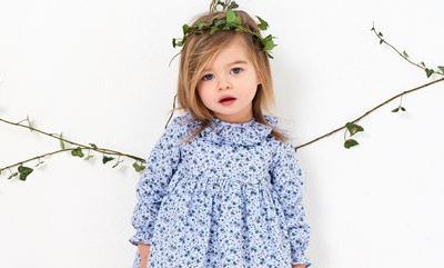 Αυτό το βρεφικό φορεματάκι με καλοκαιρινά σχέδια θα σας ενθουσιάσει