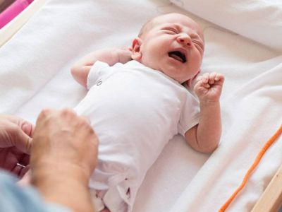 Σύγκαμα μωρού: Πώς προκαλείται και με ποιο τρόπο θεραπεύεται;