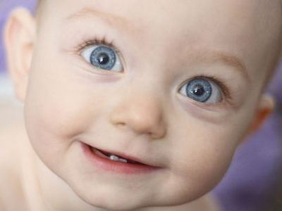 Πρώτα δόντια μωρού: Πότε βγαίνουν και ποια είναι τα συμπτώματα;