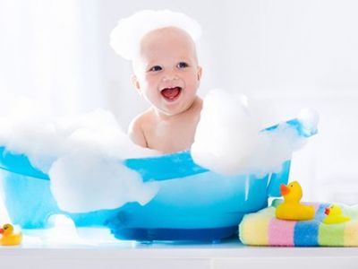 Αυτό το νούφαρο κάνει το μπάνιο του παιδιού ...μαγικό!