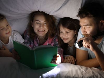 Νοσταλγικά παιχνίδια που θα απολαύσουν τα παιδιά, πριν πέσουν για ύπνο