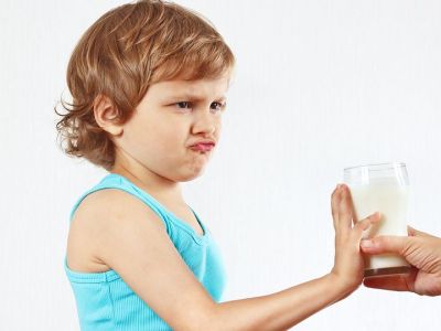 Το παιδί μου σταμάτησε να πίνει γάλα. Τι πρέπει να κάνω;
