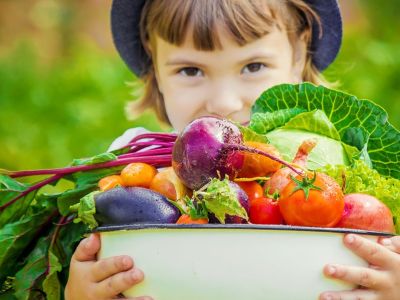 Πέντε δημιουργικοί τρόποι για να κάνετε τα παιδιά σας να φάνε λαχανικά