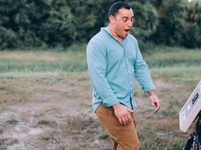 Συγκινητικό! Δείτε την αντίδρασή του όταν ανακαλύπτει ότι θα γίνει μπαμπάς (pics)