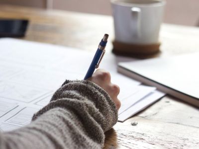 Φοιτητικό γραφείο: Τέσσερα tips διακόσμησης που… θα σε ρίξουν στο διάβασμα!