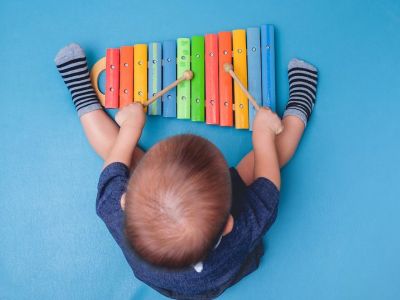 Χαρούμενα και μοντέρνα καλτσάκια για παιδιά