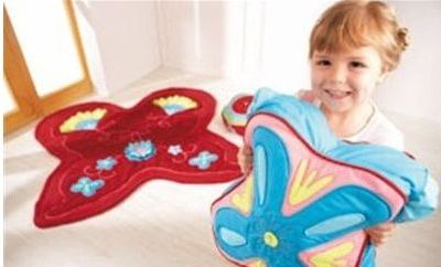 Αυτή η κουβερτούλα έχει κι άλλη χρήση πέρα από αυτή του ύπνου