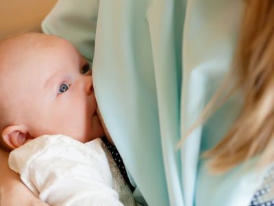 Το μωρό μου πνίγεται όταν θηλάζω, τι να κάνω;