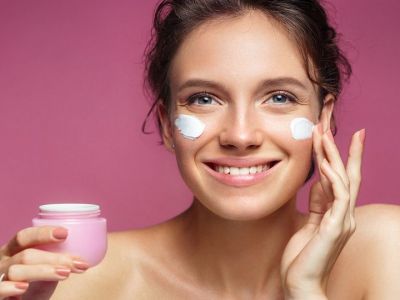 Αποκτήστε επιδερμίδα λαμπερή και με υγιή όψη μέσα σε λίγα λεπτά