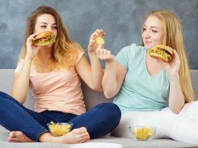 Γυναικεία γονιμότητα: Τι μπορεί να τη σαμποτάρει;