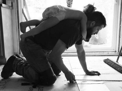 Ποιος είπε πως οι μπαμπάδες δεν κάνουν δουλειές του σπιτιού;  (pics)