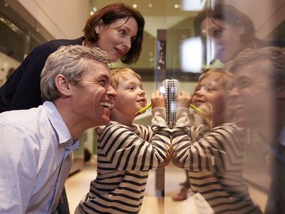 Τα Σαββατοκύριακα μικροί και μεγάλοι πάμε στο Μουσείο