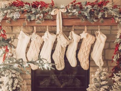 Φτιάξτε εντυπωσιακές χριστουγεννιάτικες κάλτσες για τα δώρα ή τη διακόσμηση του σπιτιού (vid + pics)