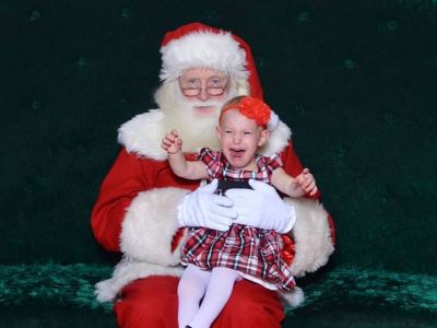 Πώς να προετοιμάσετε το παιδί σας για την πρώτη του συνάντηση με τον Άγιο Βασίλη