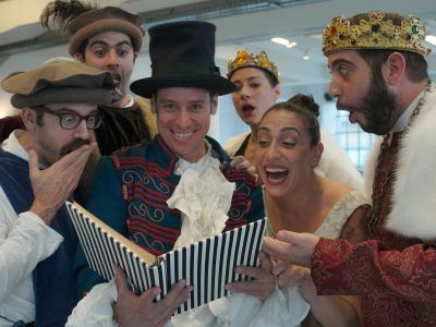 Ταξιδιώτες στο χρόνο - Μια παράσταση για παιδιά