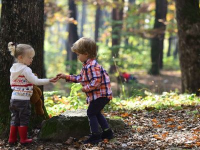 Βόλτα στο Αισθητικό Δάσος Υμηττού: Μια καταπράσινη όαση για κοντινές οικογενειακές αποδράσεις