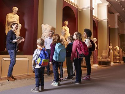 Βόλτα στο μουσείο με τα παιδιά: Πώς να μην είναι μια… βαρετή εμπειρία!