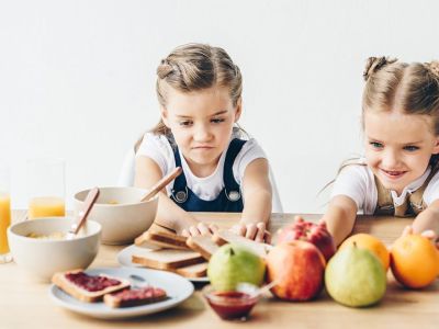 Πώς να αντιμετωπίσετε τις ιδιοτροπίες του παιδιού στο φαγητό