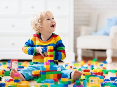 Παιδί και κοινωνική συμπεριφορά: Πότε αρχίζει να αναπτύσσεται;