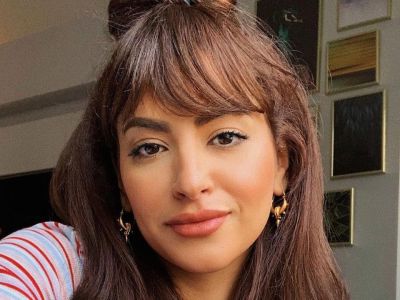 Δες πώς θα δημιουργήσεις μόνη σου το χτένισμα - φιογκάκι με τα μαλλιά σου