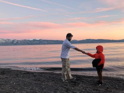 Πατέρας συμβουλεύει τον γιο του τι να γίνει όταν μεγαλώσει μέσα από σκίτσα (pics)